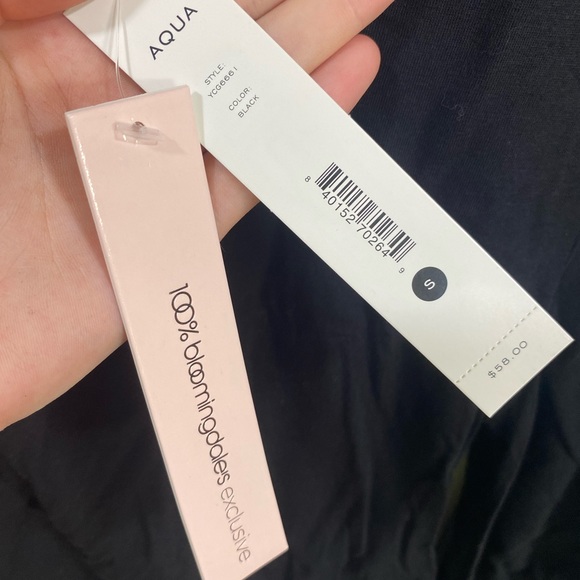 Bloomingdale’s Black Top with Puffed Shoulders. New with tags! - Picture 5 of 5